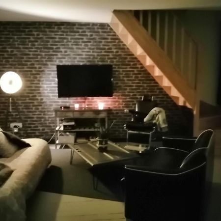 Au Repos Du Verger Couvrelles Luaran gambar