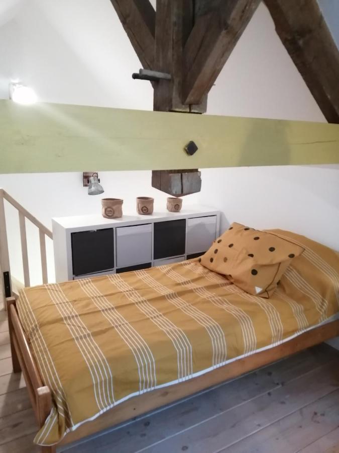 Au Repos Du Verger Couvrelles Luaran gambar